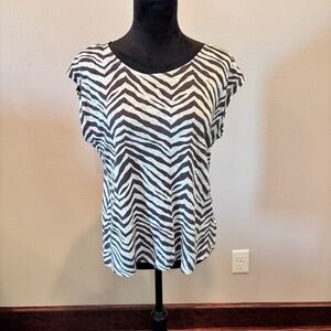 Tahari Linen Zebra Print Top, Medium, Summer Office Beachy Breathable Everyday